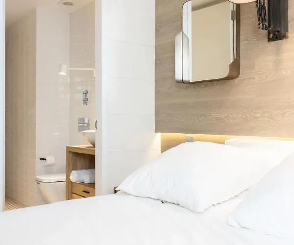 Home2book Elegant Cruz Center Apartment Santa Cruz de Tenerife